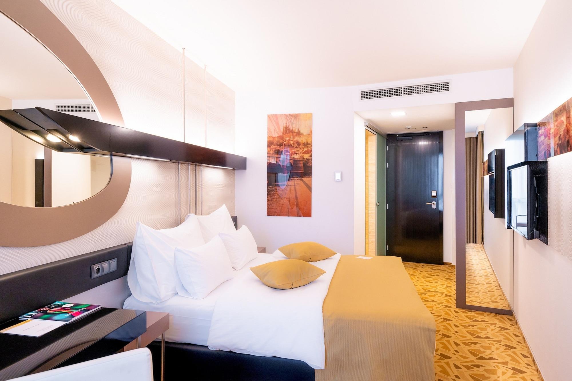 Grandium Hotel Prag Eksteriør billede A room at the hotel